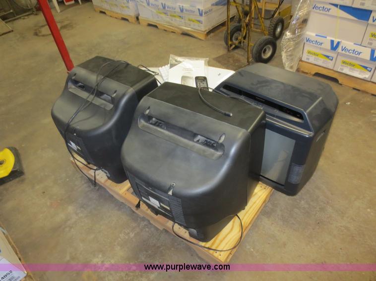 image for item AZ9151 Assorted electronics