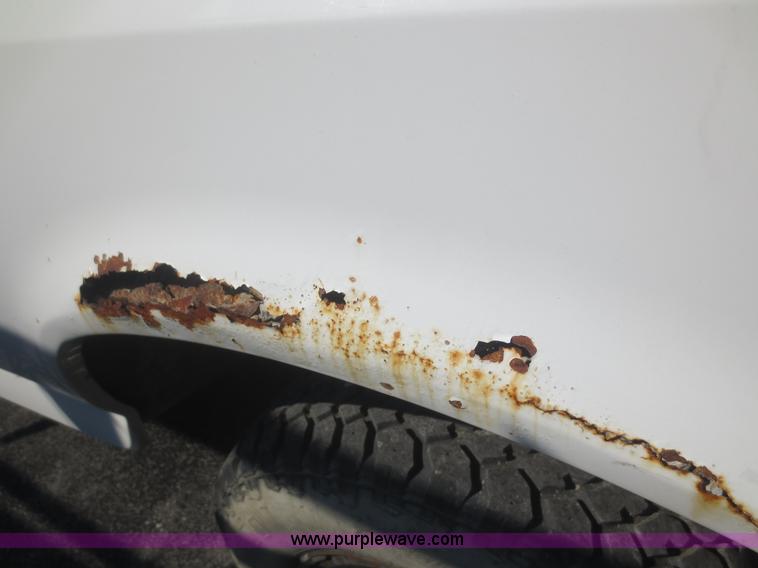 image for item D2165 1995 Ford F150 XL pickup truck