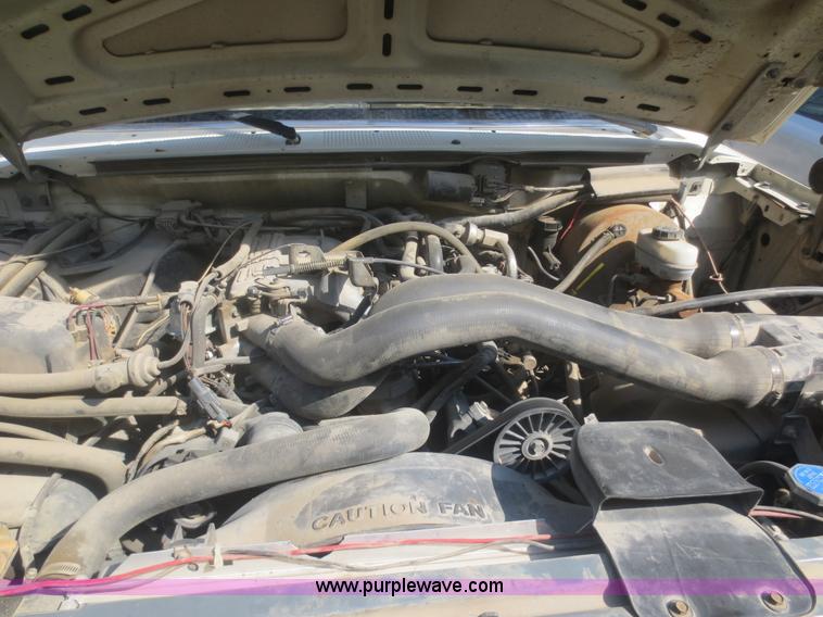 image for item D2166 1988 Ford F350 flatbed truck