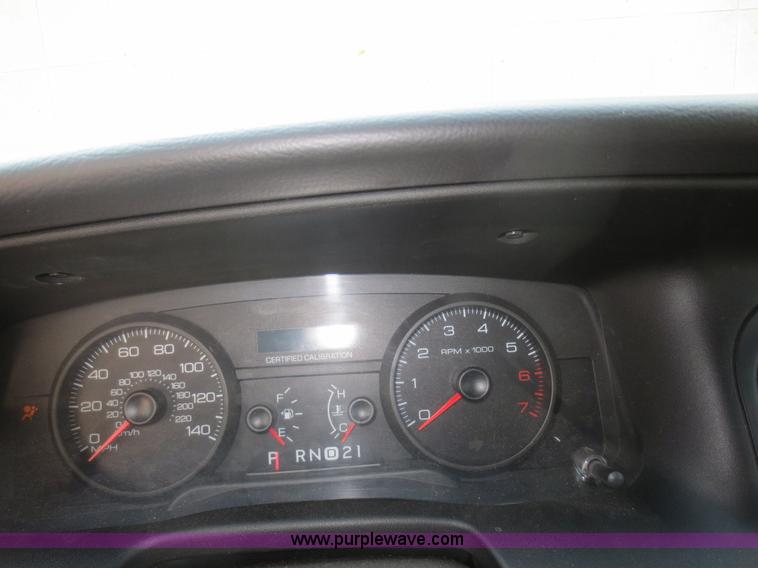 image for item D2168 2009 Ford Crown Victoria Police Interceptor