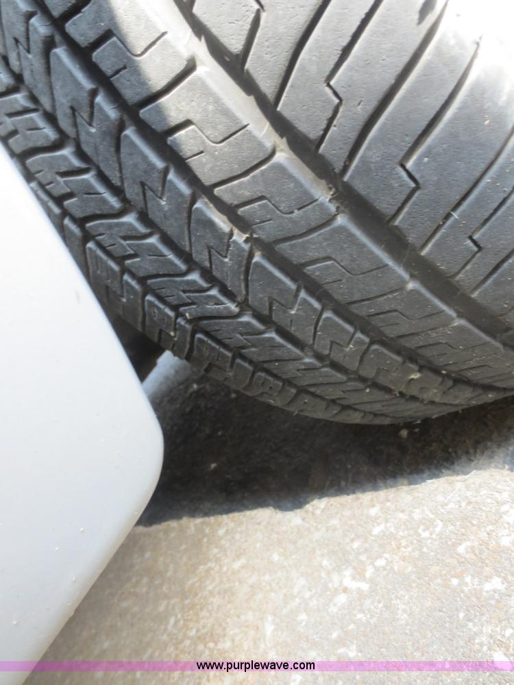 image for item D2169 2007 Ford Crown Victoria Police Interceptor