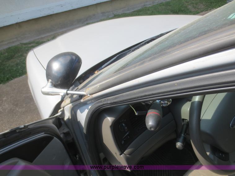 image for item D2169 2007 Ford Crown Victoria Police Interceptor