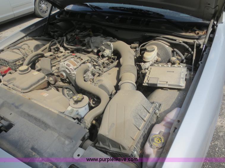 image for item D2169 2007 Ford Crown Victoria Police Interceptor