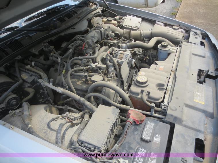 image for item D2169 2007 Ford Crown Victoria Police Interceptor