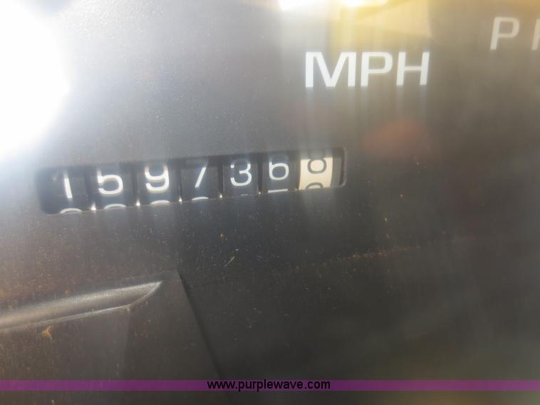 image for item D2170 1995 Chevrolet 3500 bucket truck