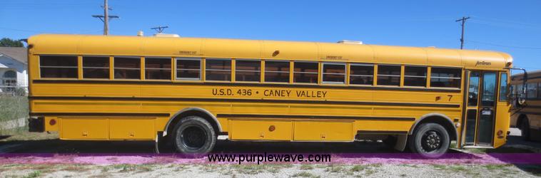 image for item D2182 1998 International Genesis school bus