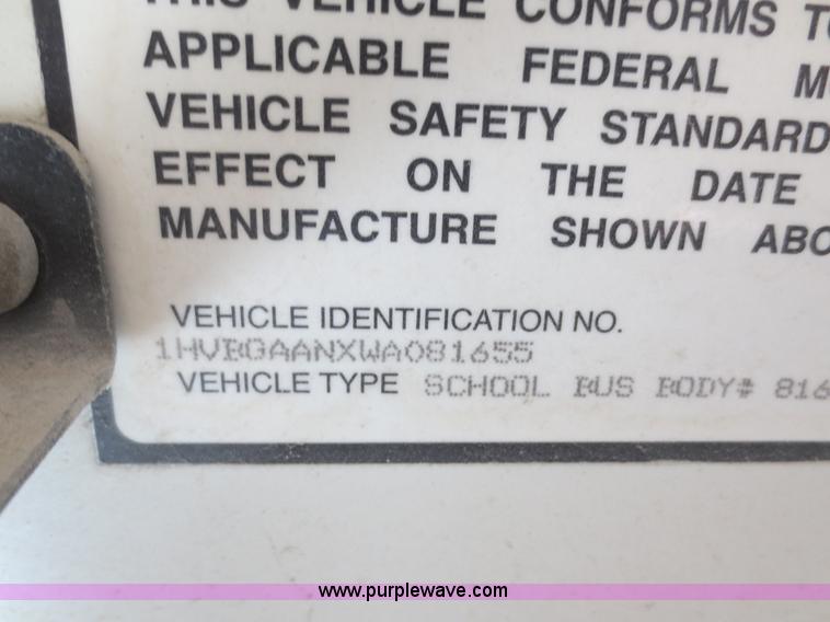 image for item D2182 1998 International Genesis school bus