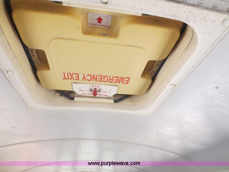 image for item D2182 1998 International Genesis school bus