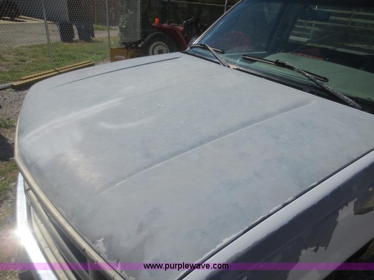 image for item D2184 1995 Chevrolet 1500 pickup truck