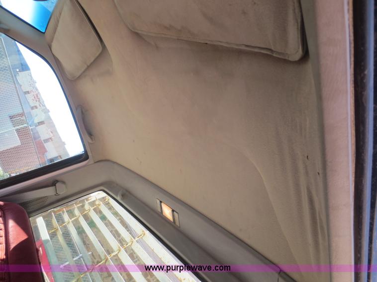 image for item D2184 1995 Chevrolet 1500 pickup truck