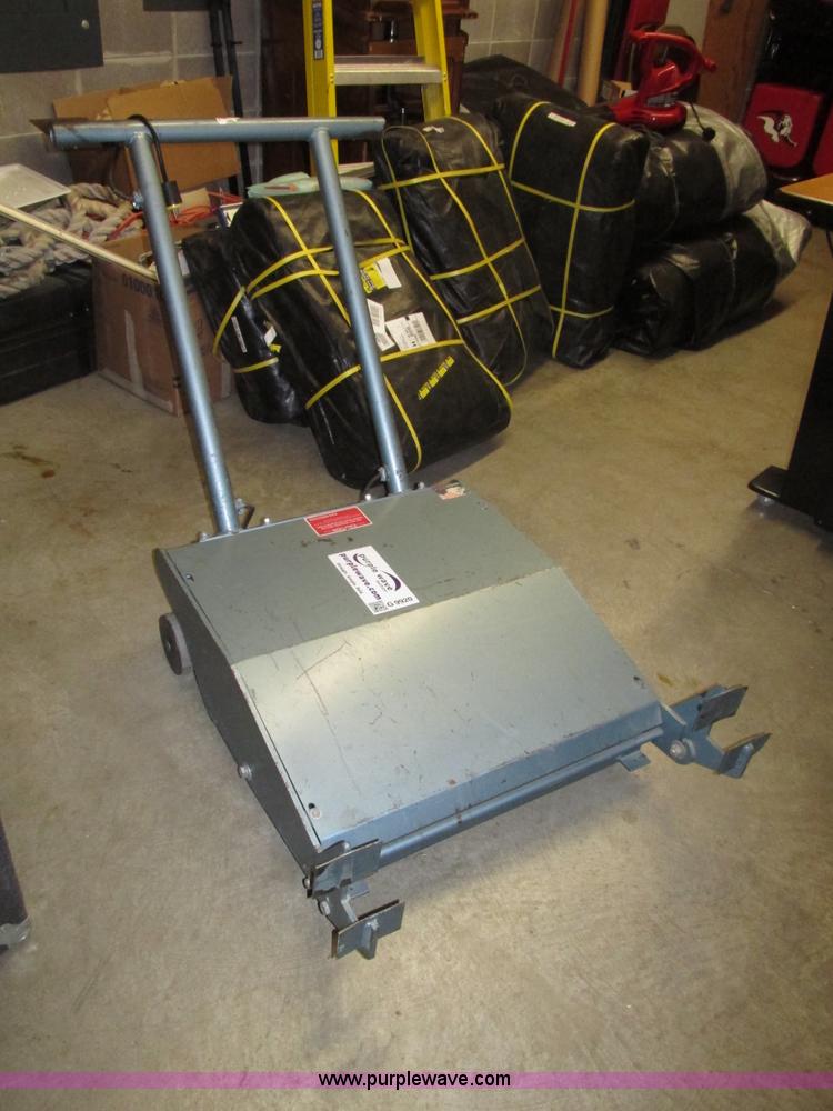 image for item G9920 Bleacher mule