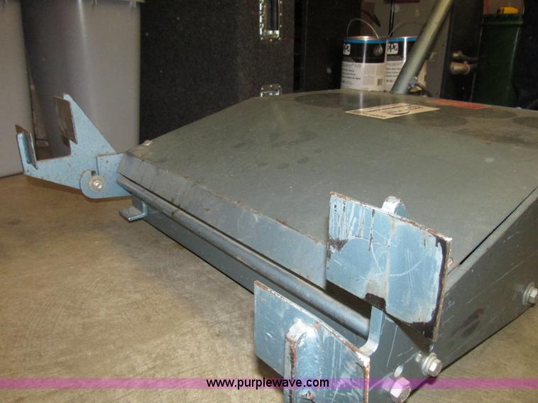 image for item G9920 Bleacher mule