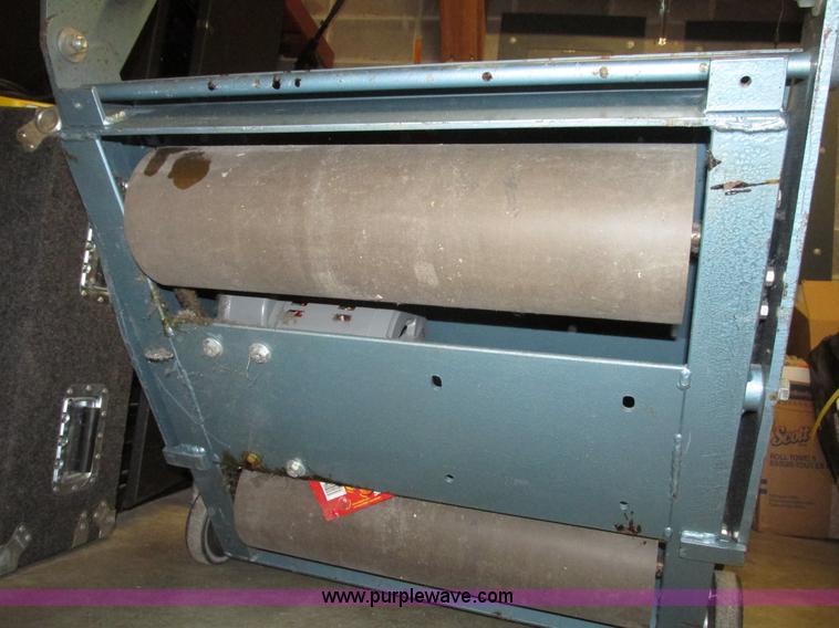 image for item G9920 Bleacher mule