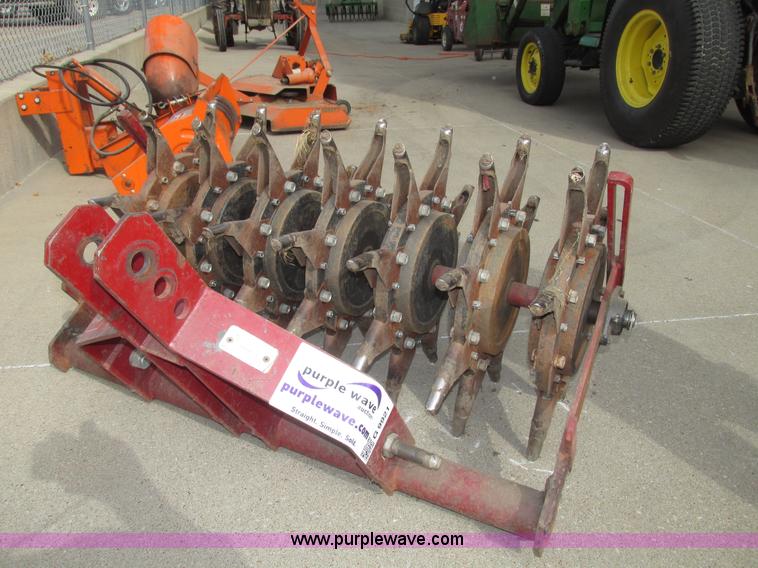 image for item G9921 Toro 96 turf aerator