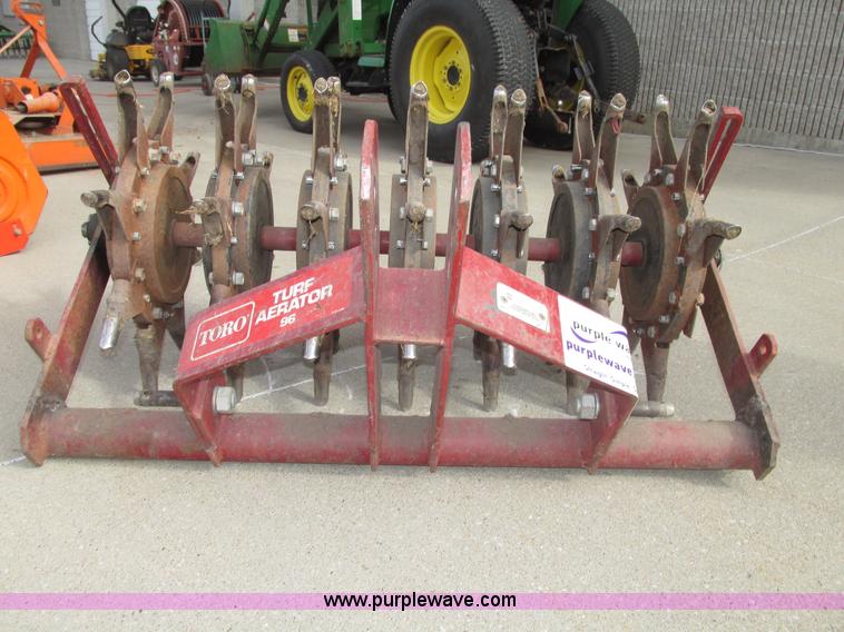 image for item G9921 Toro 96 turf aerator