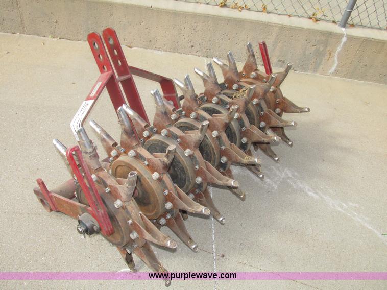 image for item G9921 Toro 96 turf aerator