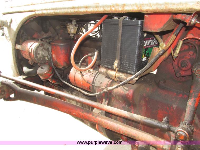 image for item G9924 1950 Ford 8N tractor