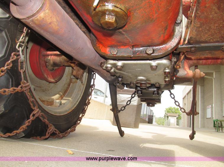 image for item G9924 1950 Ford 8N tractor