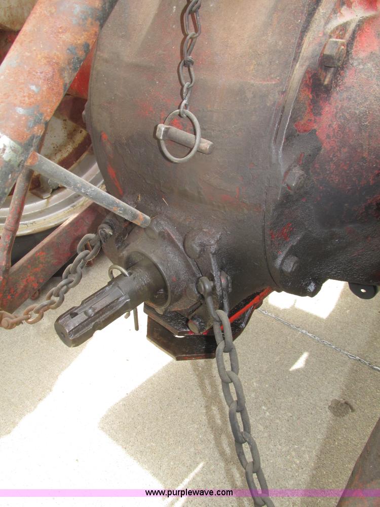 image for item G9924 1950 Ford 8N tractor