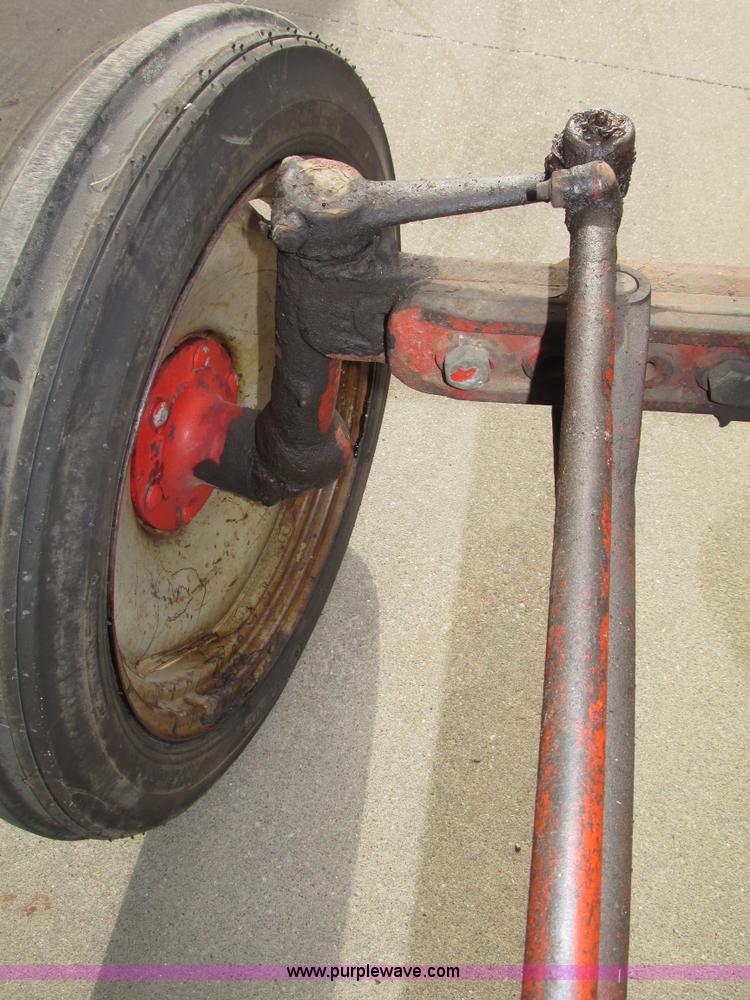 image for item G9924 1950 Ford 8N tractor