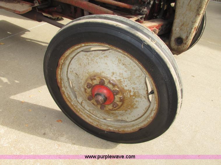 image for item G9924 1950 Ford 8N tractor