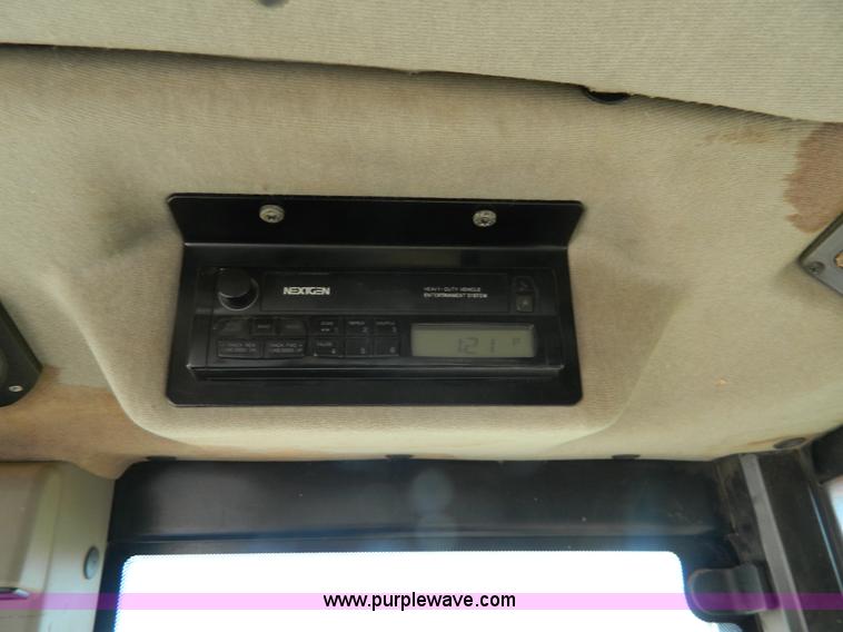 image for item H2381 2003 Case IH JX90UDT MFWD tractor