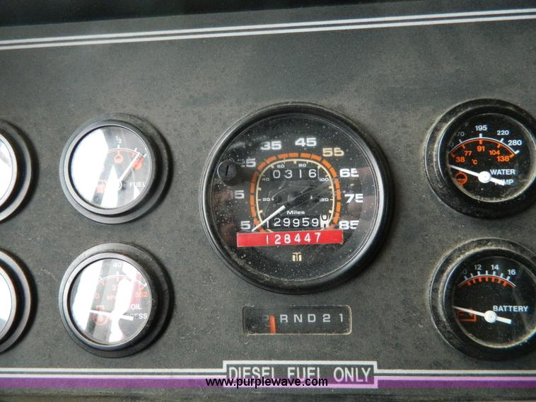 image for item H2404 1993 Carpenter ambulance