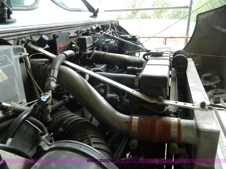 image for item H2404 1993 Carpenter ambulance