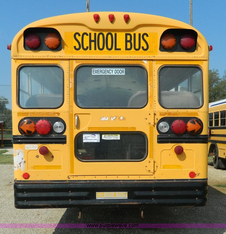 image for item H2422 1992 Blue Bird TC2000 bus