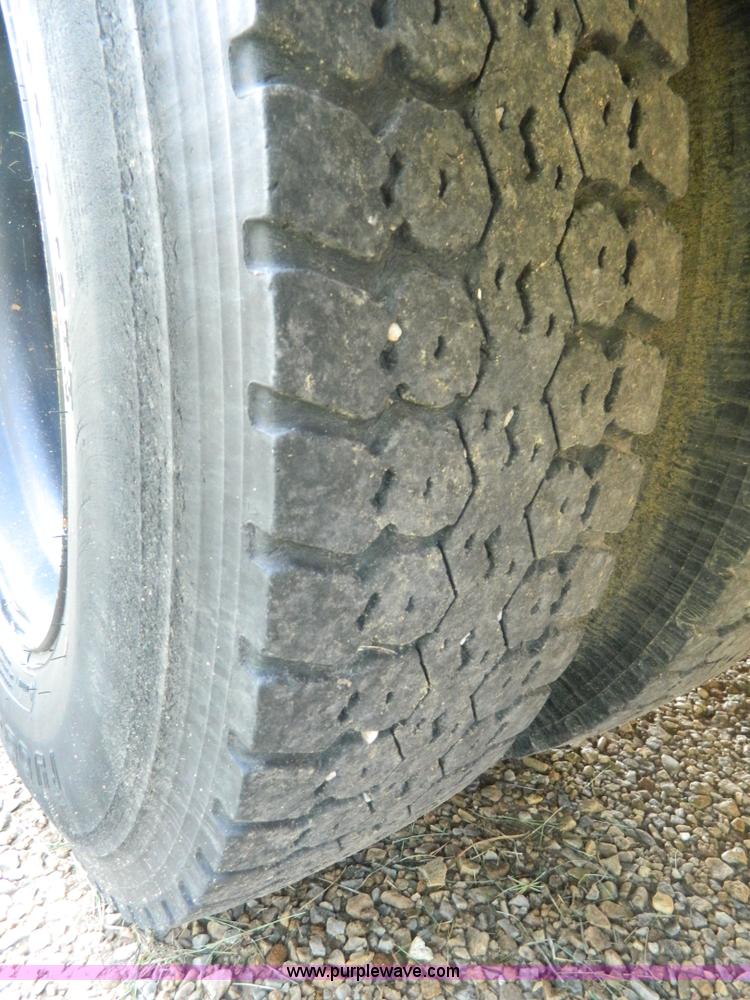 image for item H2423 1997 Blue Bird TC2000 bus