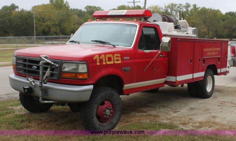 image for item H8826 1994 Ford F350 utility truck