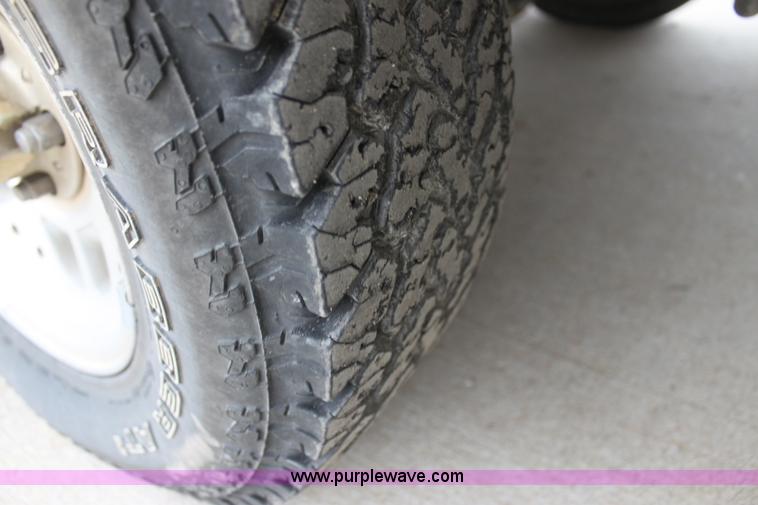 image for item H8828 1993 Ford Ranger SuperCab pickup truck