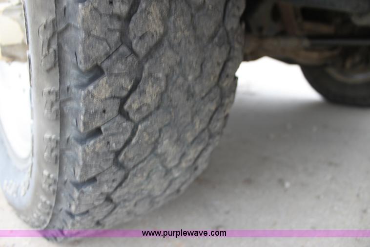 image for item H8828 1993 Ford Ranger SuperCab pickup truck