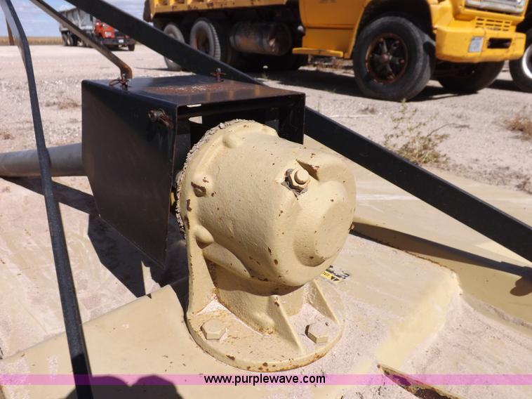 image for item H9067 Land Pride RC2584 rotary mower