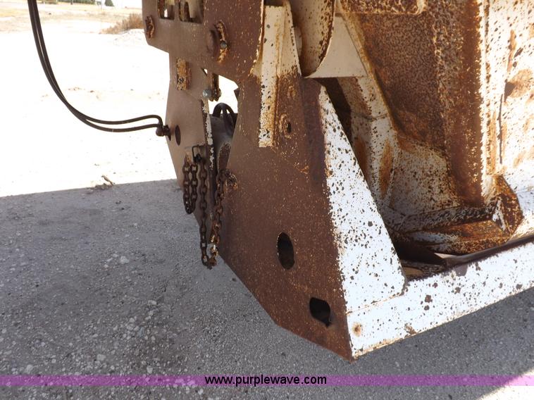 image for item H9068 1991 Fruehauf belly dump trailer