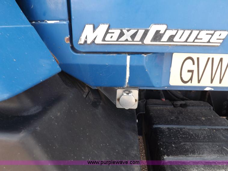 image for item H9071 2001 Mack CH613 semi truck