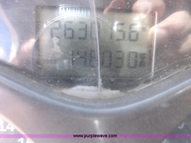 image for item H9072 2001 Mack CH613 semi truck