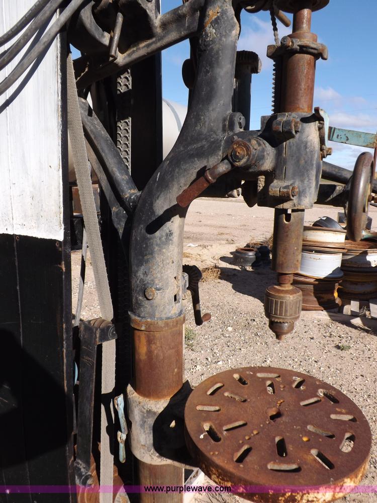 image for item H9077 Champion 20" drill press