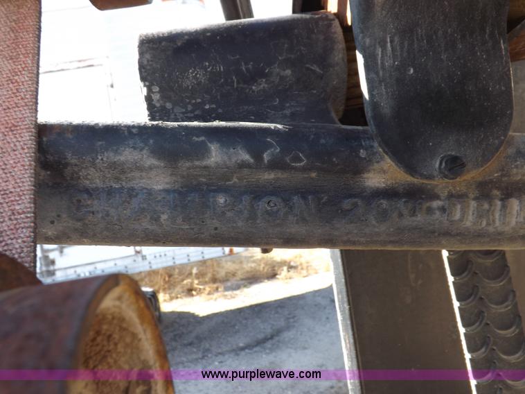 image for item H9077 Champion 20" drill press