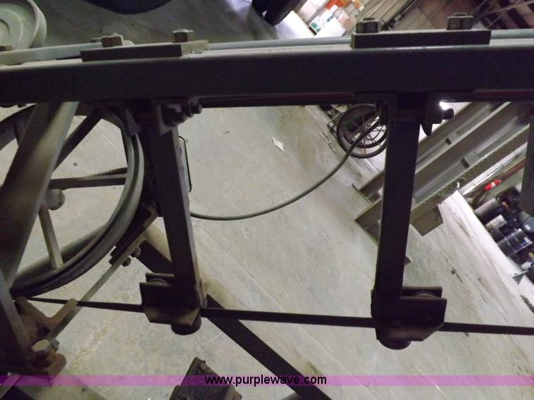 image for item H9079 Olson metal band saw