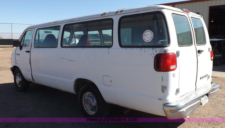 image for item H9089 1994 Dodge Ram B350 van