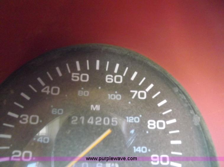 image for item H9089 1994 Dodge Ram B350 van