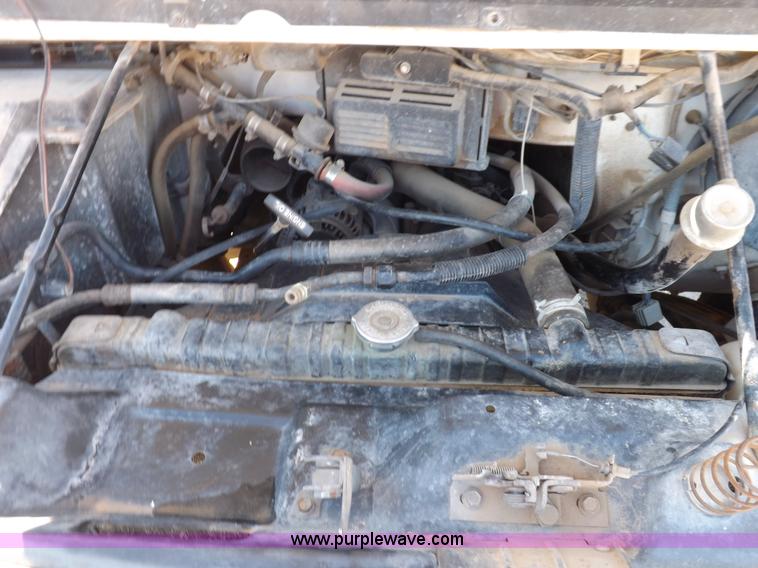 image for item H9089 1994 Dodge Ram B350 van