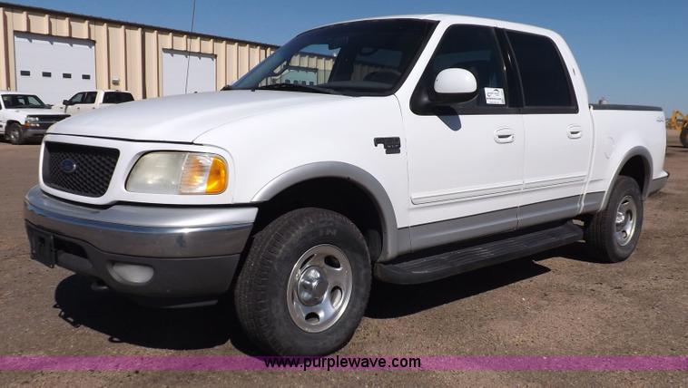 image for item H9094 2002 Ford F150 XLT SuperCrew pickup truck