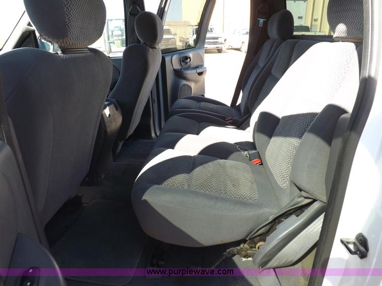 image for item H9094 2002 Ford F150 XLT SuperCrew pickup truck