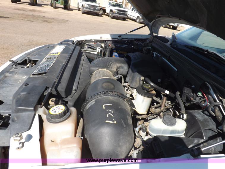 image for item H9094 2002 Ford F150 XLT SuperCrew pickup truck