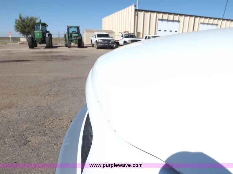 image for item H9094 2002 Ford F150 XLT SuperCrew pickup truck