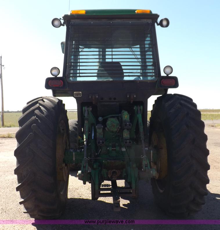 image for item H9095 1983 John Deere 4650 MFWD tractor