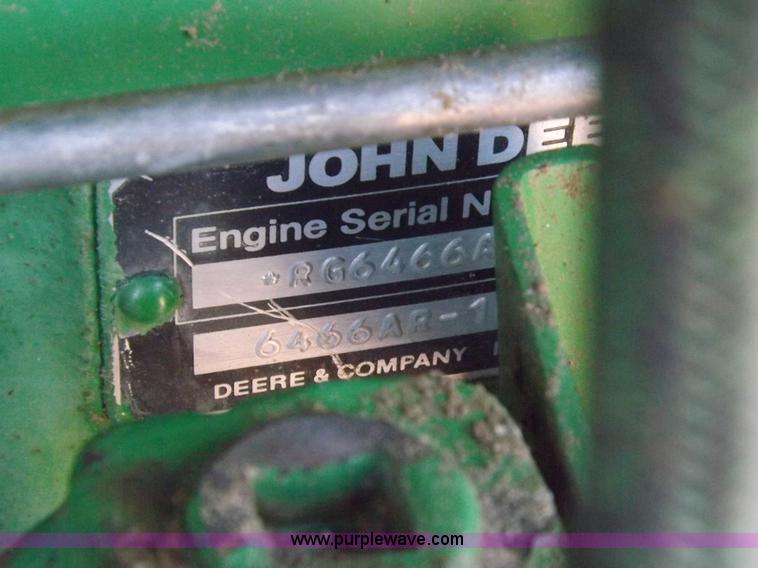 image for item H9095 1983 John Deere 4650 MFWD tractor