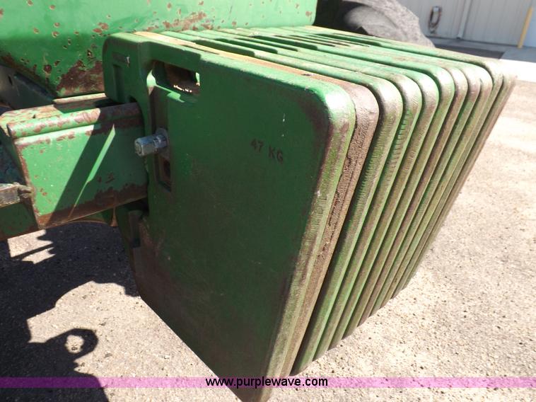 image for item H9095 1983 John Deere 4650 MFWD tractor